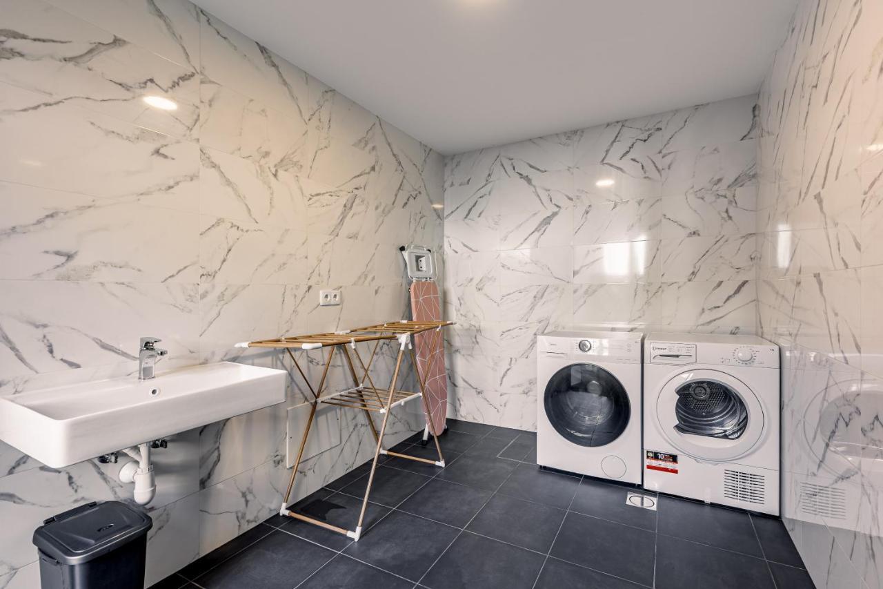 Fort Bay Suite Apartments Machico  Esterno foto