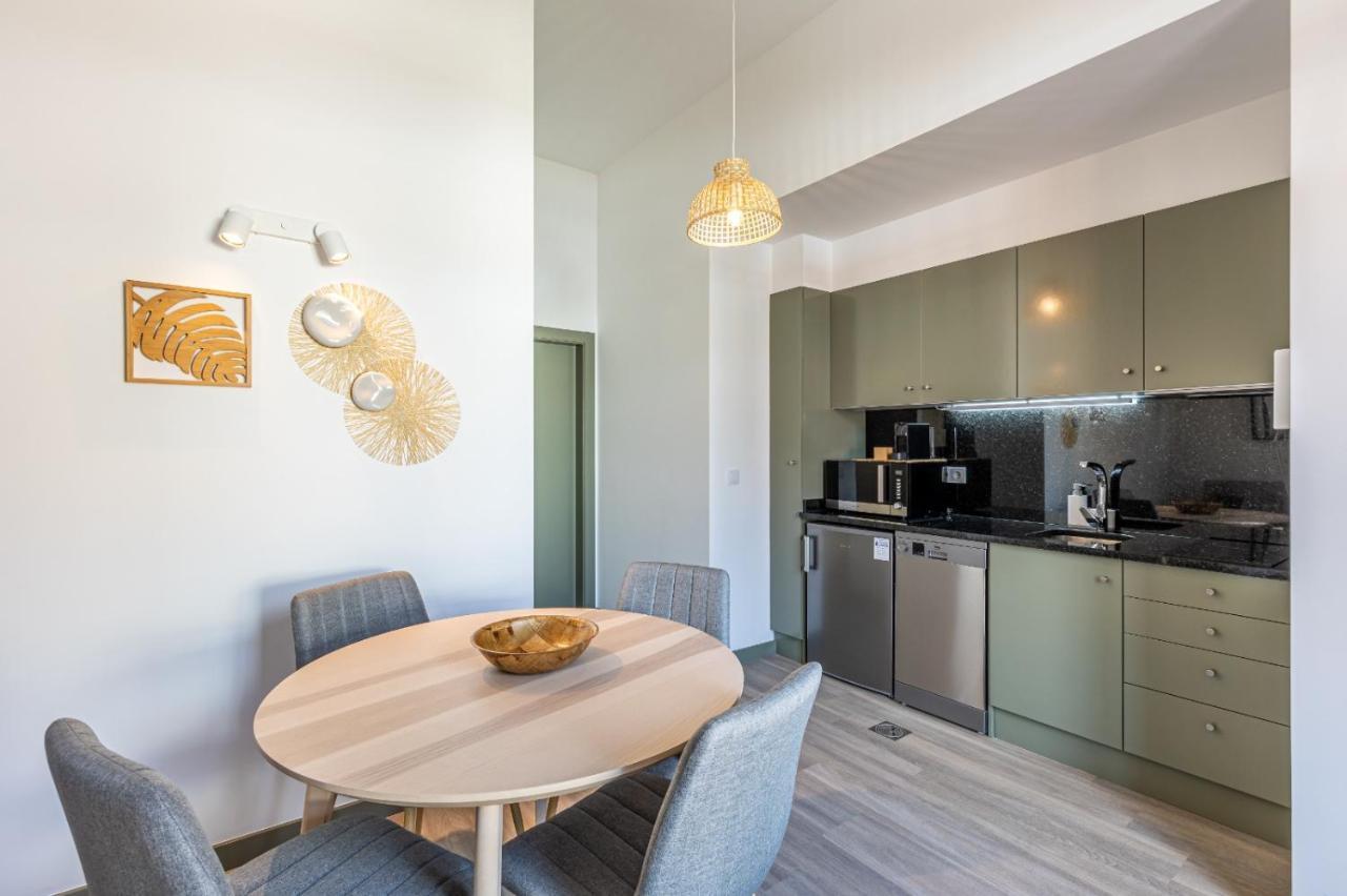Fort Bay Suite Apartments Machico  Esterno foto